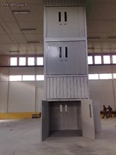 Samonosilna oblecena konstrukcija voznega jaska tovornega dvigala posebne izvedbe 